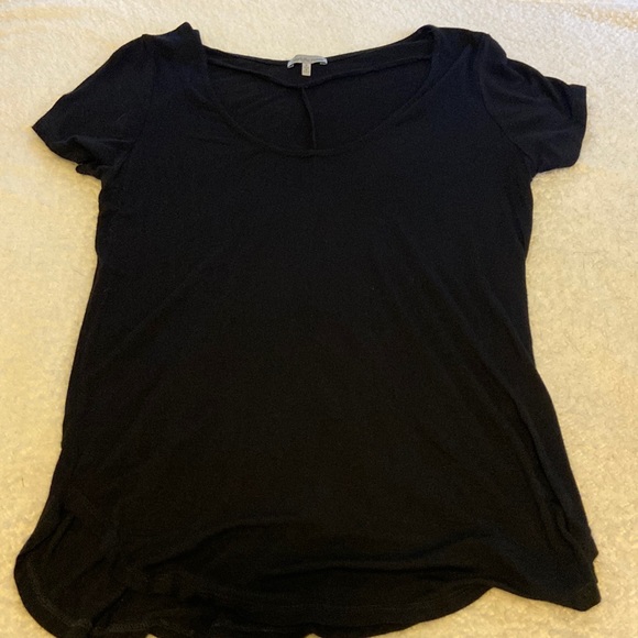 Black tee - Picture 1 of 2